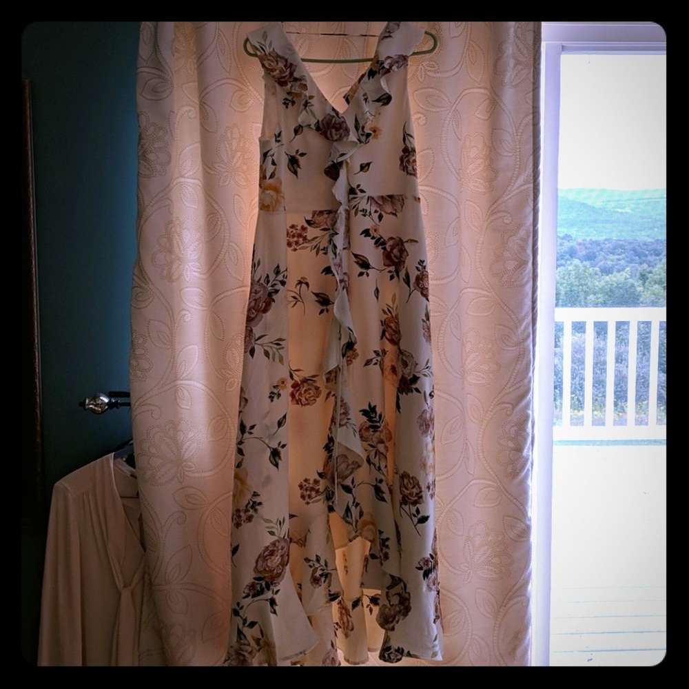 Leith Ruffle Hi Lo hem dress